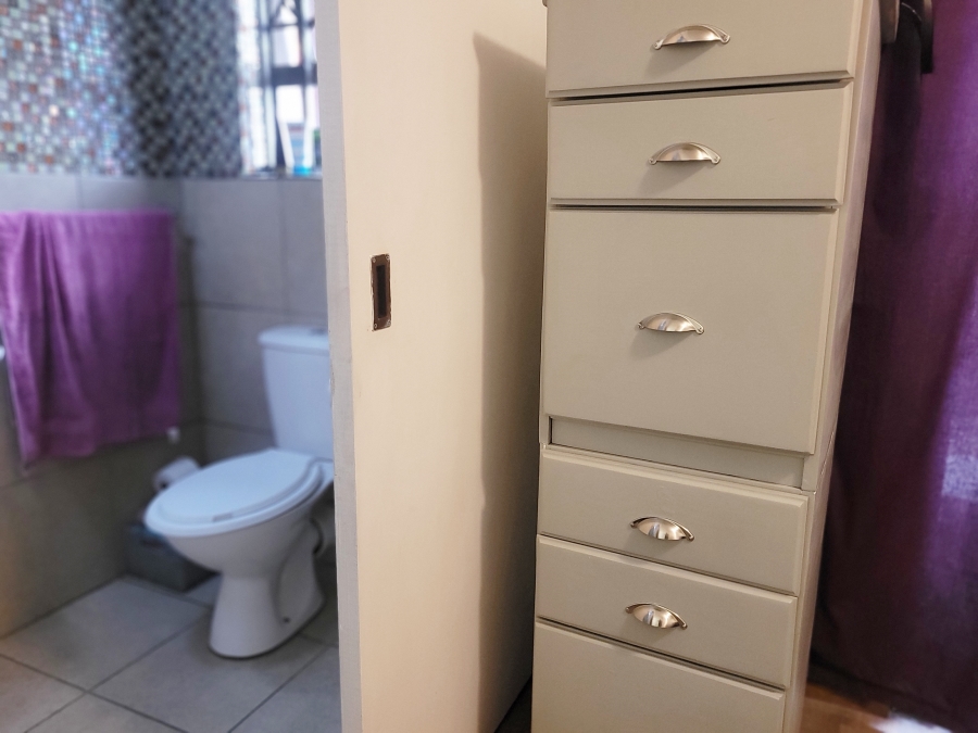 To Let 3 Bedroom Property for Rent in Hagley Western Cape